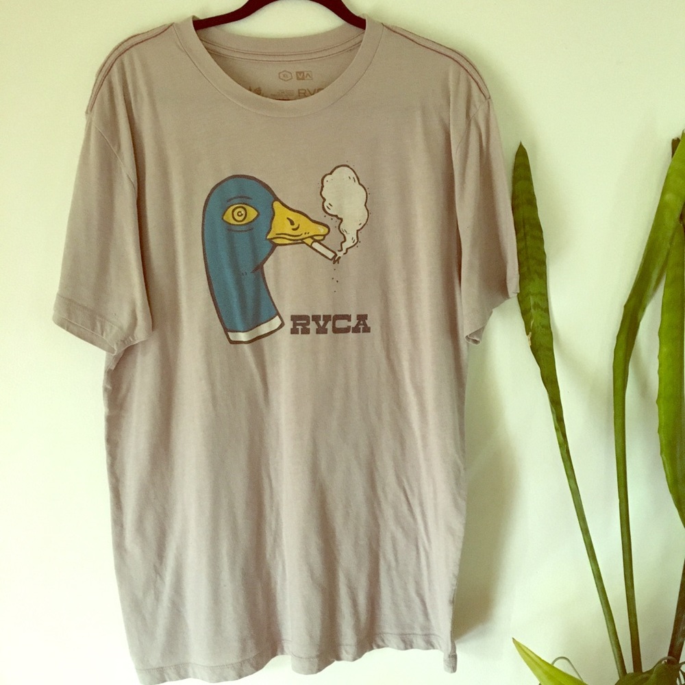 RVCA shirt! 🛹